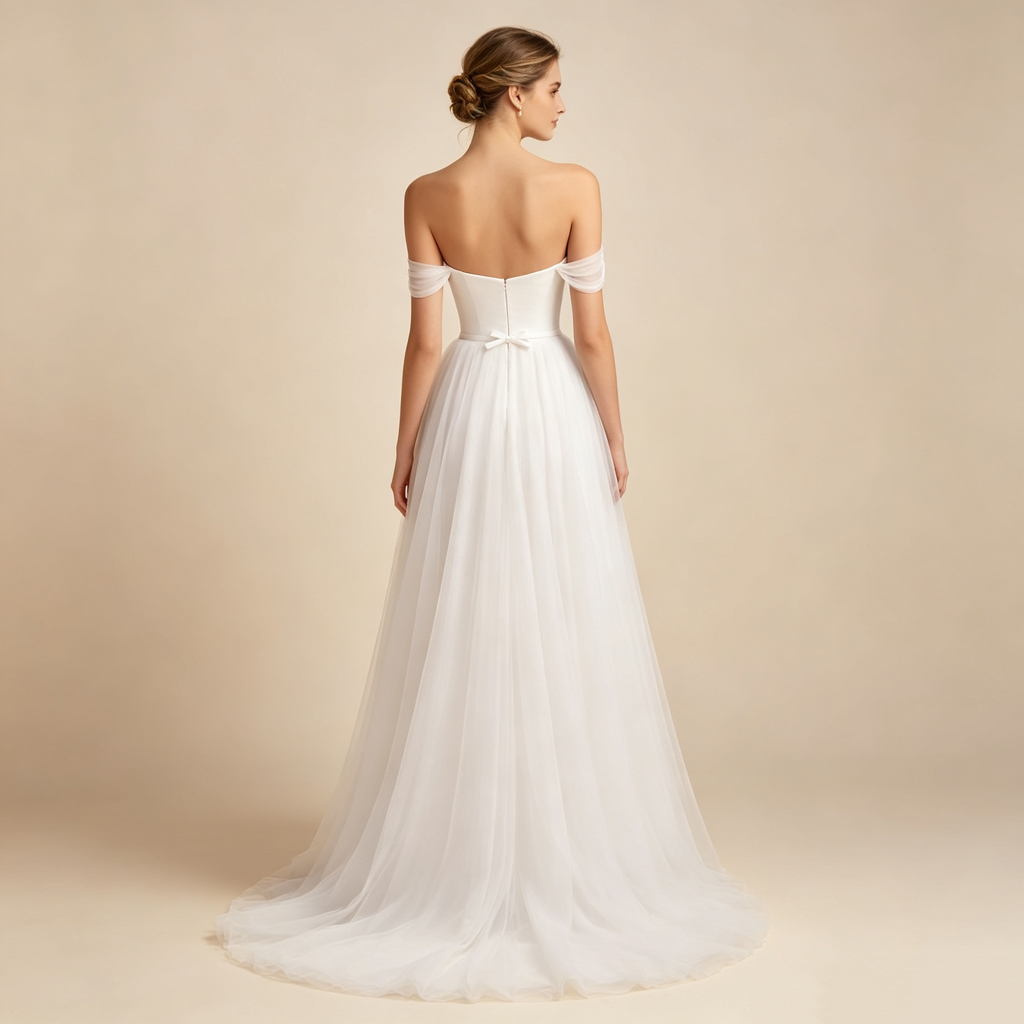 Elegantes off‑shoulder Festmaxikleid, figurbetontes Oberteil, fließender Tüll‑Rock mit Schleppe