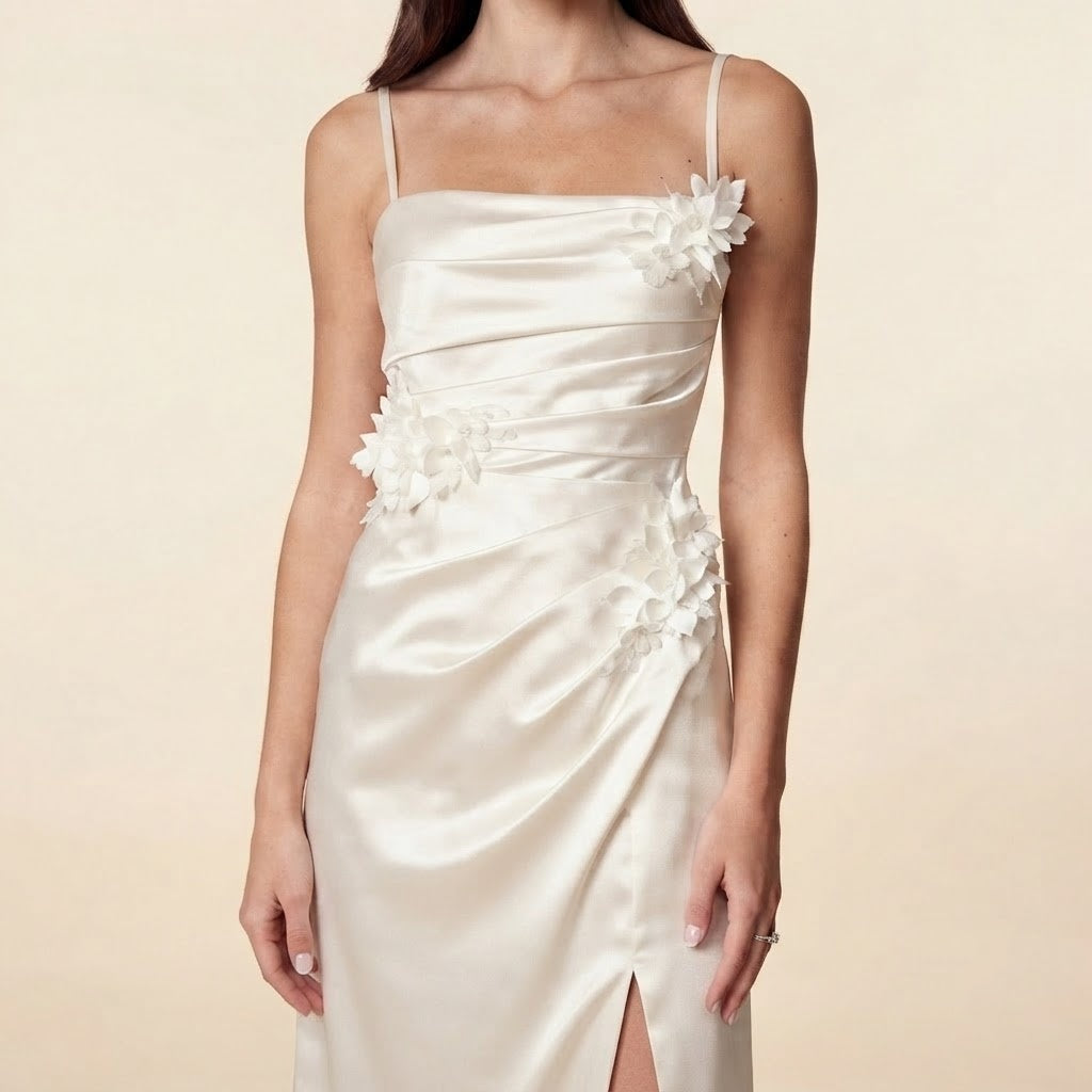 Elegantes Träger‑Abendkleid mit 3D‑Blumen Damen Lang Maxikleid Schlitz Cut‑Out Rücken Figurbetont