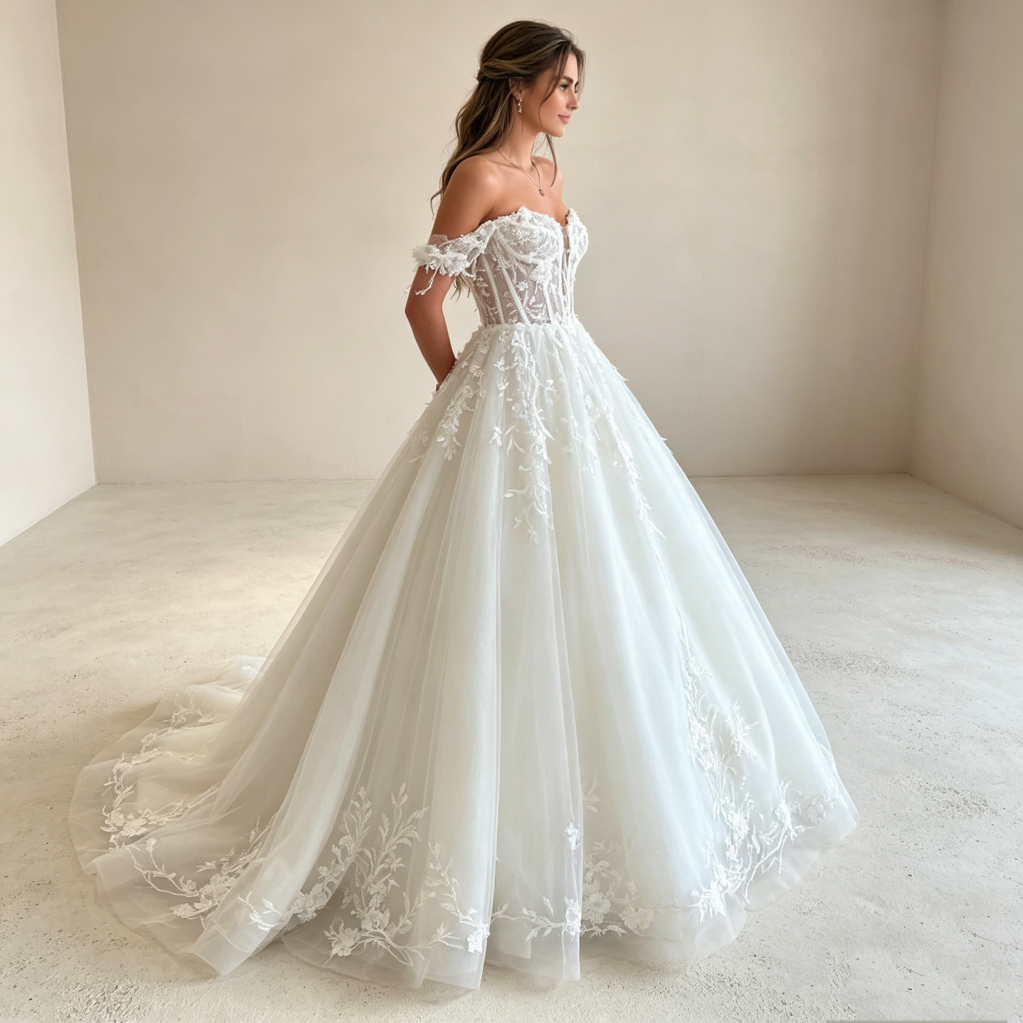 Elegante A Linie Brautmode mit filigraner Spitze für eine zeitlose Silhouette