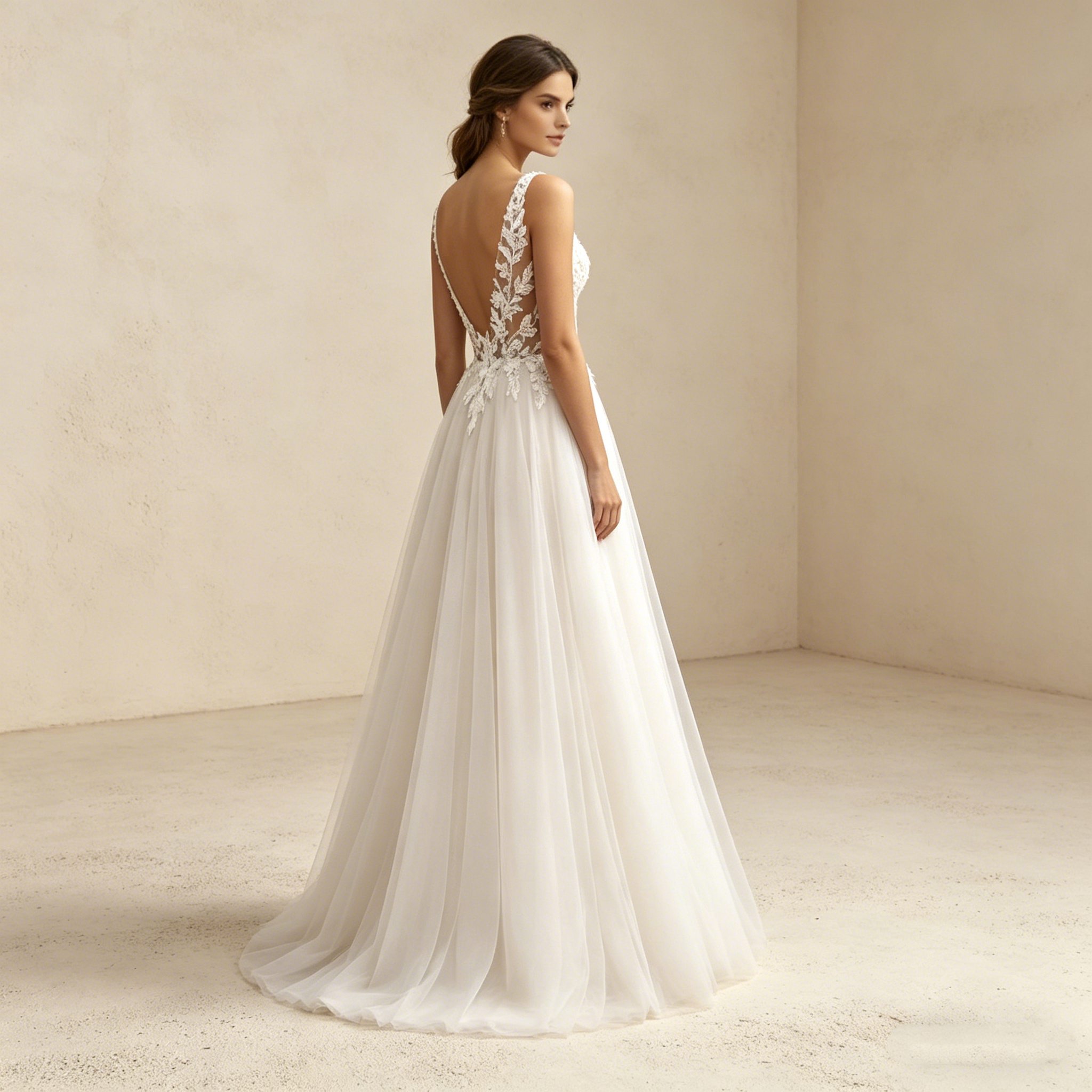 Elegantes A-Linien Abendkleid mit Spitzen-Applikationen – Bodenlanges Maxikleid mit tiefem V-Ausschnitt und Tüllrock