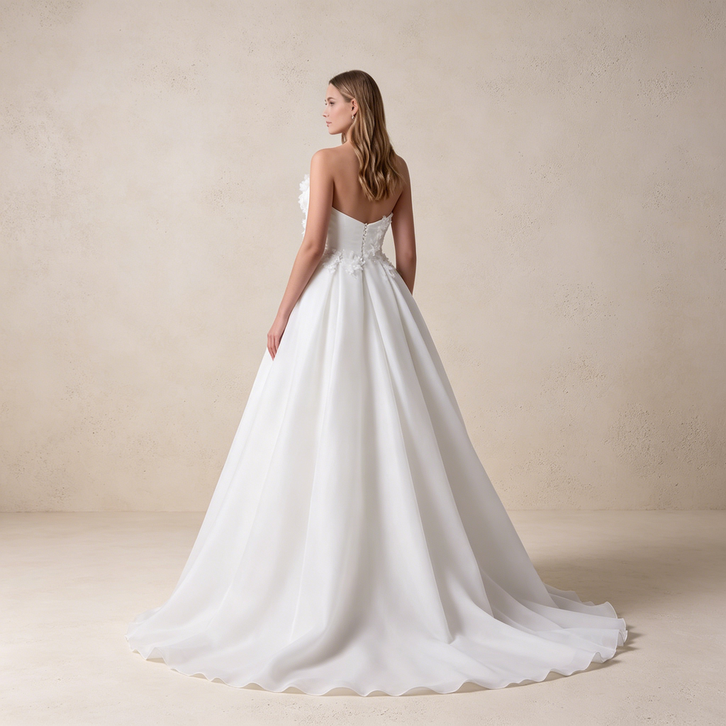 A-Linie Abendkleid mit 3D-Blumen | Elegantes Trägerloses Maxikleid aus Tüll