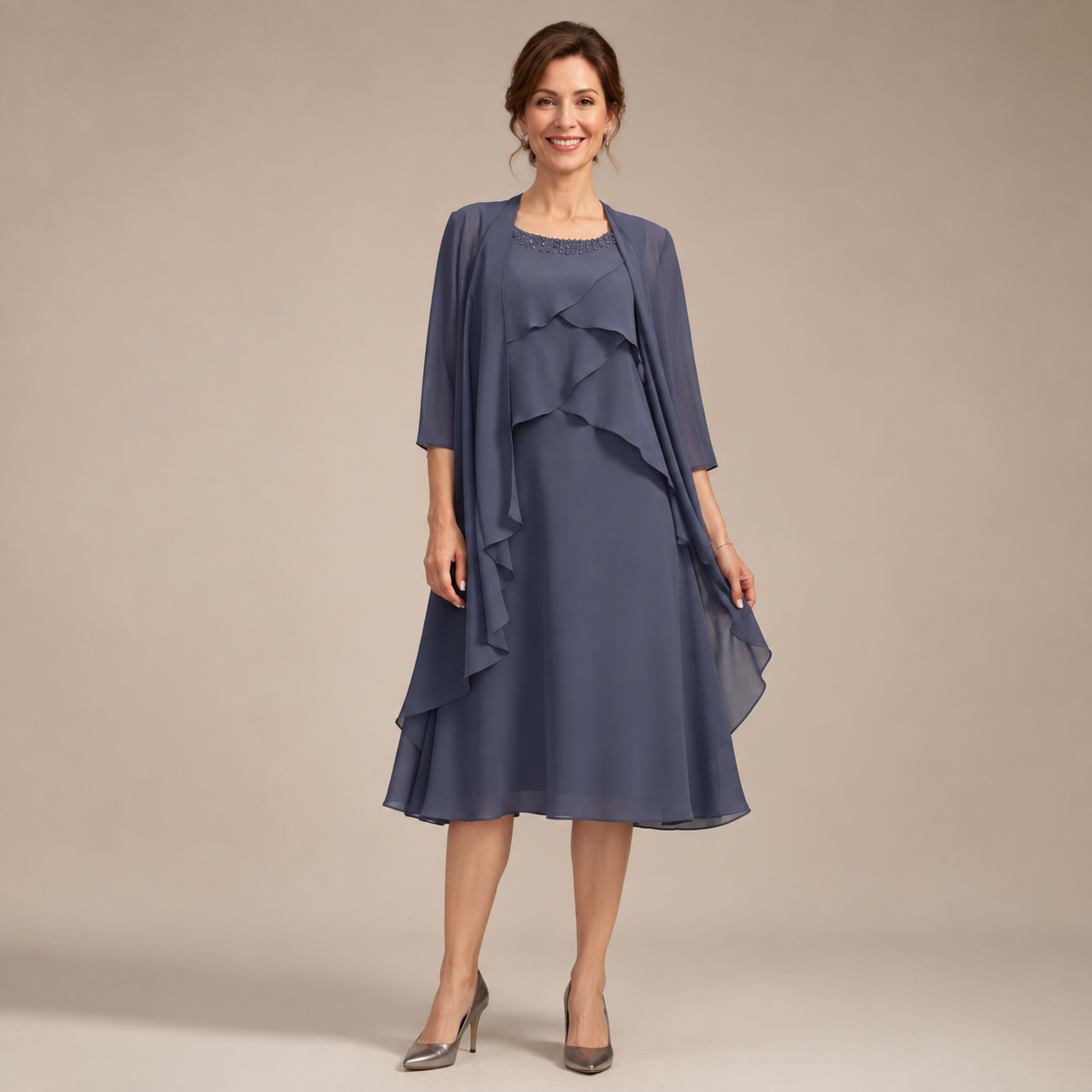 Chiffon‑Set Damen, Midi‑Kleid mit 3/4‑Arm Jacke, Perlenbesatz am Ausschnitt, eleganter Festlook für besondere Anlässe