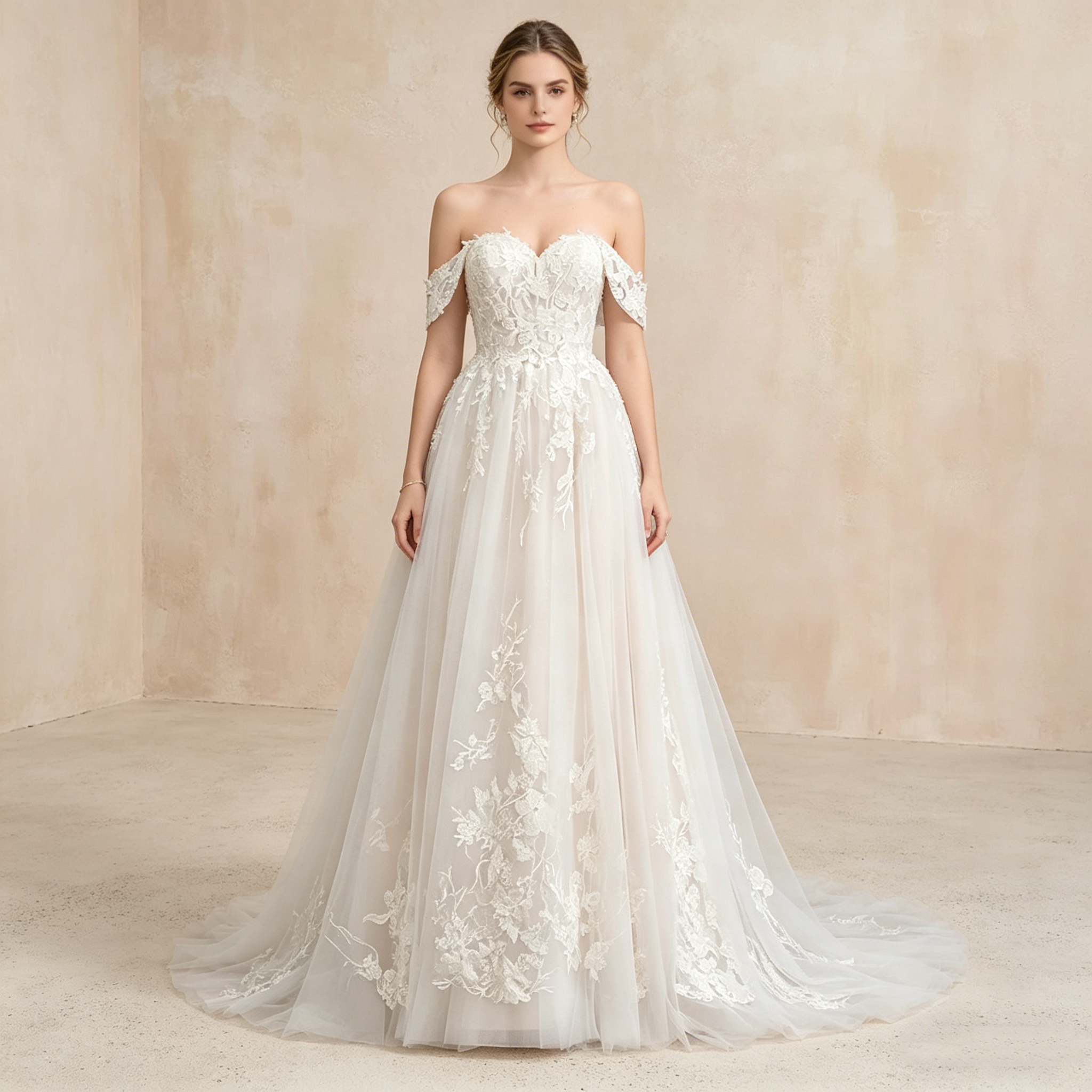 Exquisites Off-Shoulder Maxikleid in Elfenbein – Bodenlanges Abendkleid mit Filigraner Spitzenstickerei und Tüllsaum
