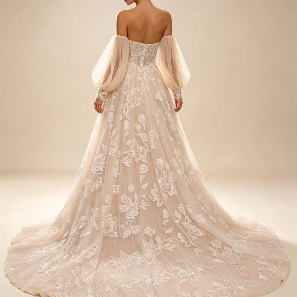 Exklusives trägerloses Maxikleid mit langen Volantärmeln | Elegantes Abendkleid mit Blumenstickerei
