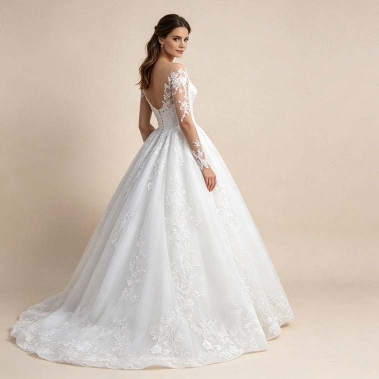 Exklusives weißes Abendkleid mit floraler Spitze und langen Ärmeln, luxuriöses Maxikleid mit V-Ausschnitt