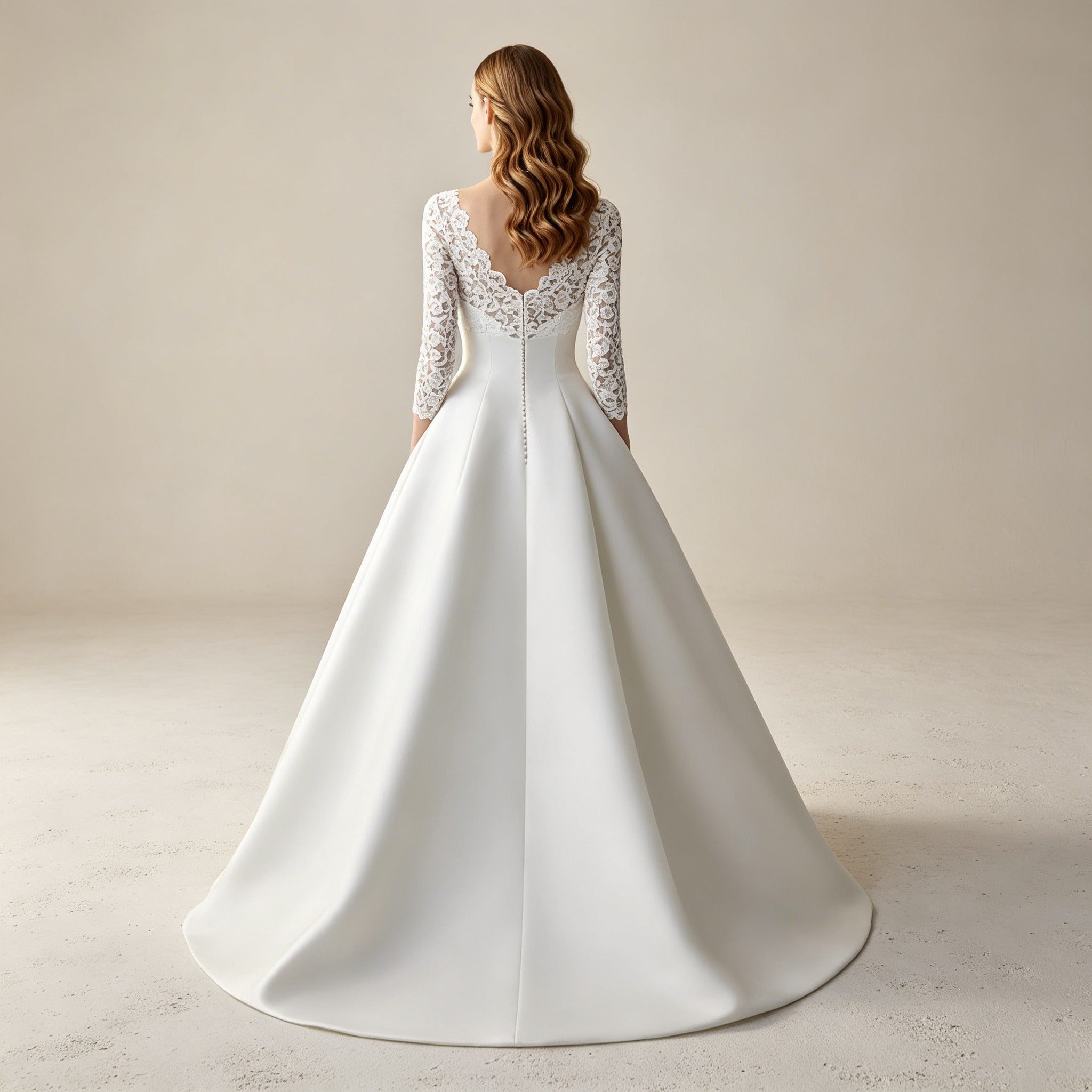 Elegantes Maxikleid mit Spitzen-Oberteil in Weiß – Langärmliges Abendkleid aus Satin