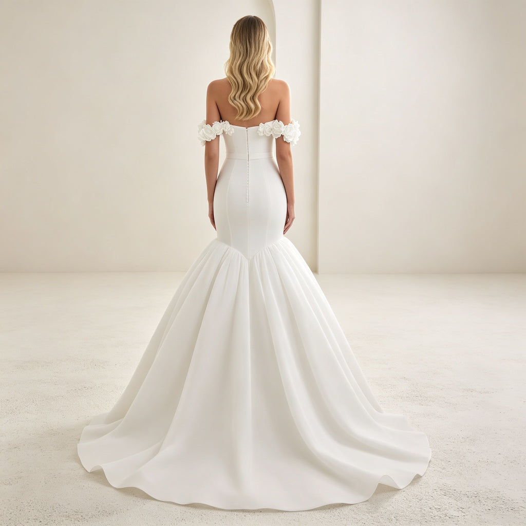 Off-Shoulder Satin-Abendkleid mit Drapierung – Elegantes Maxikleid mit Schleppe