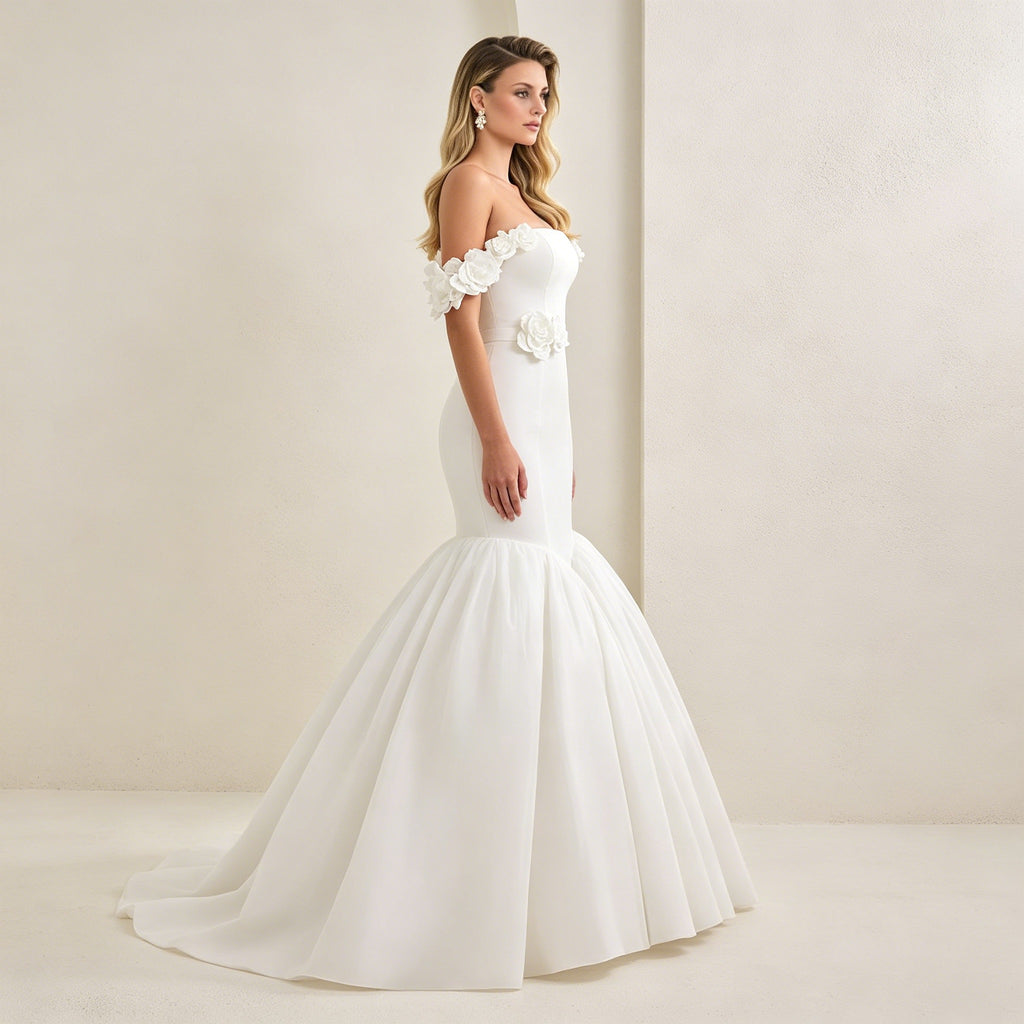 Off-Shoulder Satin-Abendkleid mit Drapierung – Elegantes Maxikleid mit Schleppe