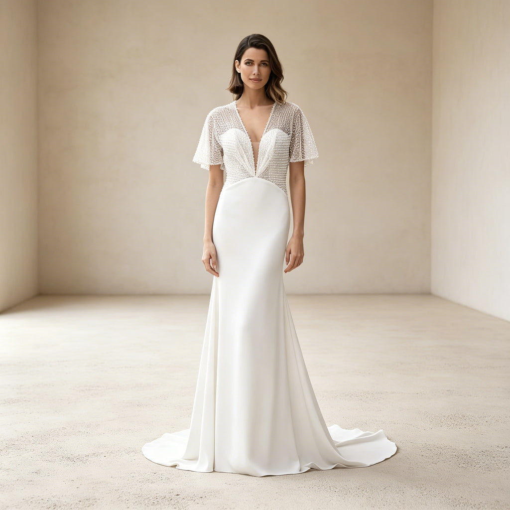 Satin Abendkleid mit Flatterärmeln – Elegantes Maxikleid mit Strass-Verzierung