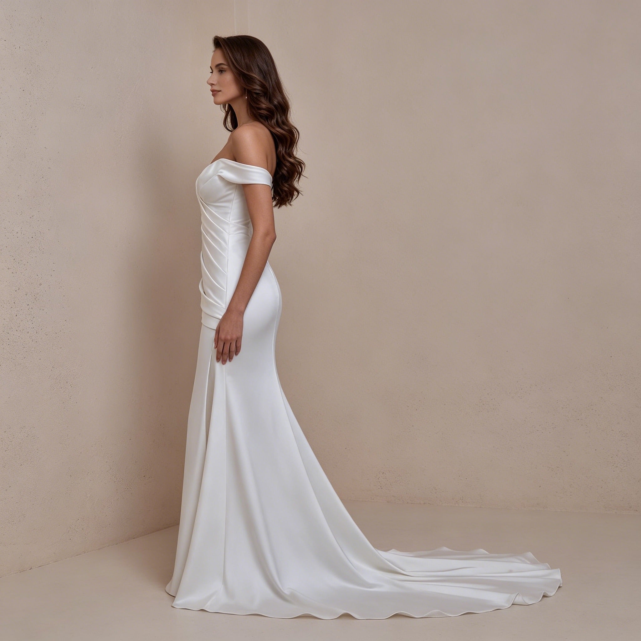 Minimalistisches Satin-Damenkleid in Weiß – Schlichtes langes Abendkleid