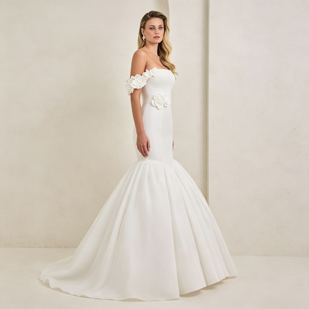 Off-Shoulder Satin-Abendkleid mit Drapierung – Elegantes Maxikleid mit Schleppe