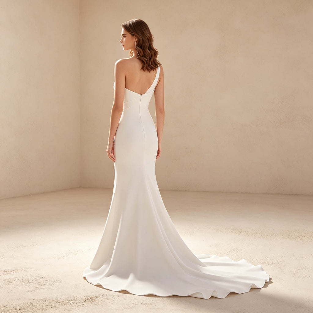Asymmetrisches One-Shoulder-Abendkleid mit Drapierung – Elegantes Maxikleid mit Schleppe