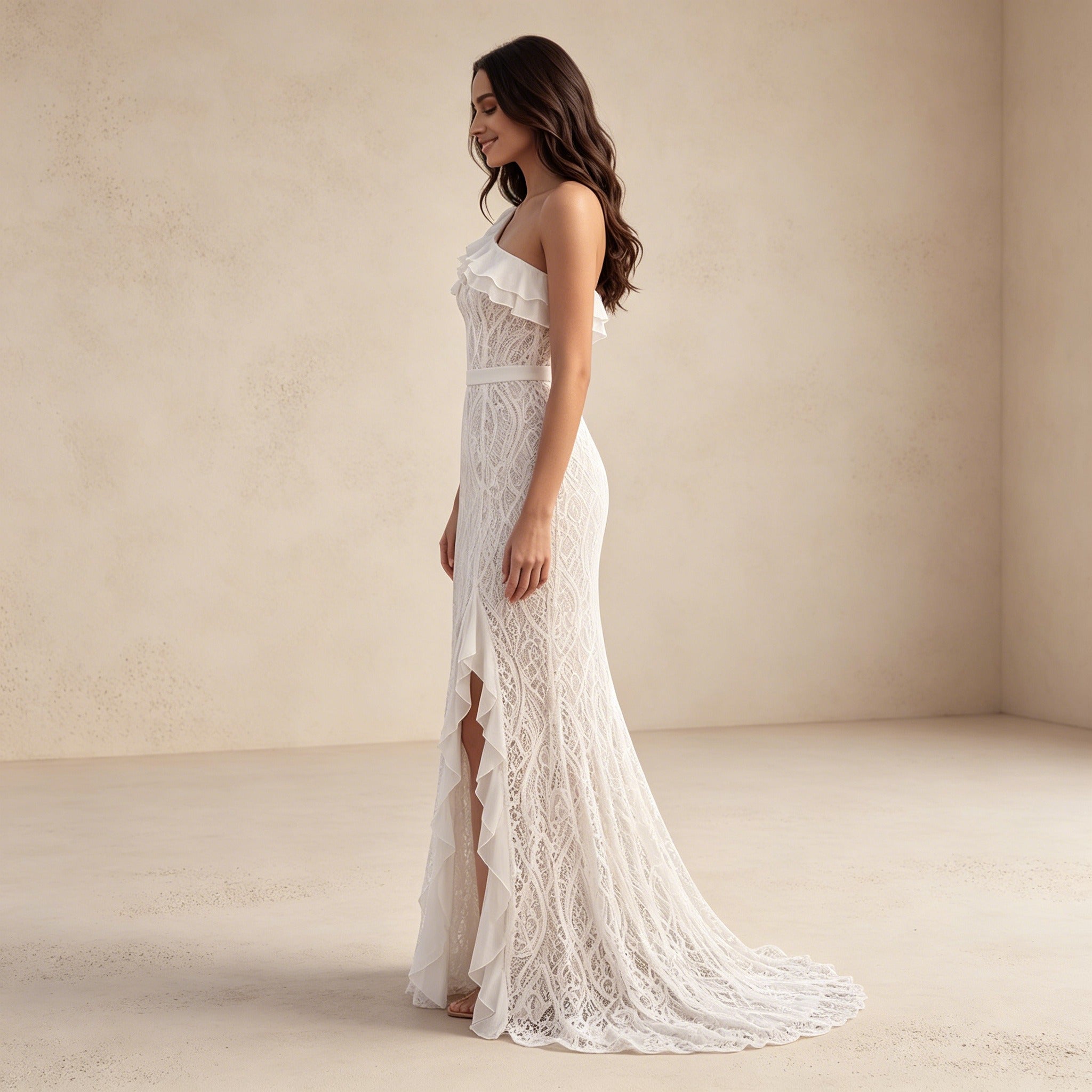 Elegantes One-Shoulder Abendkleid mit Volants – Figurbetontes Spitzenkleid in Weiß