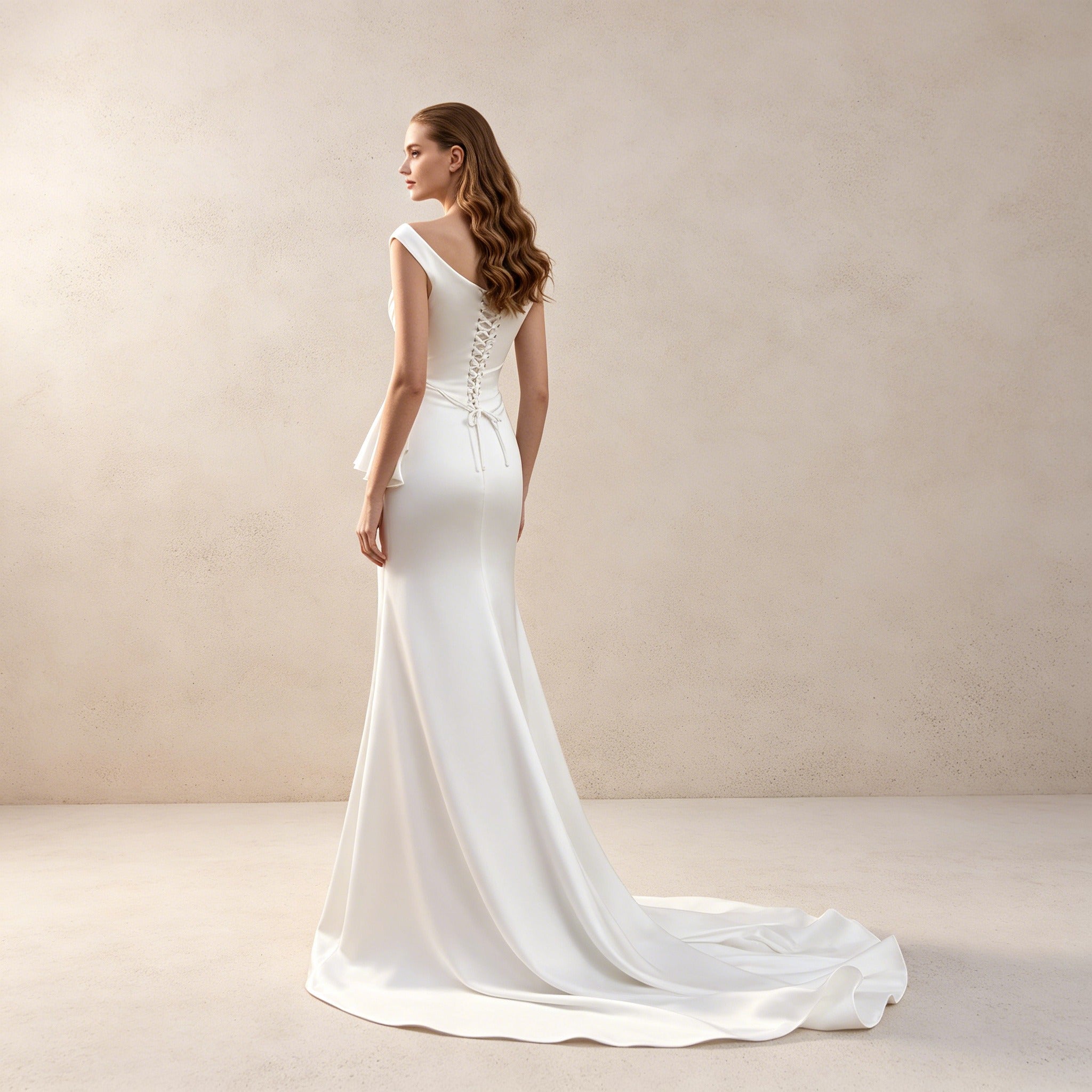 Elegantes Halterneck Maxikleid in Weiß – Fließendes langes Abendkleid aus Satin