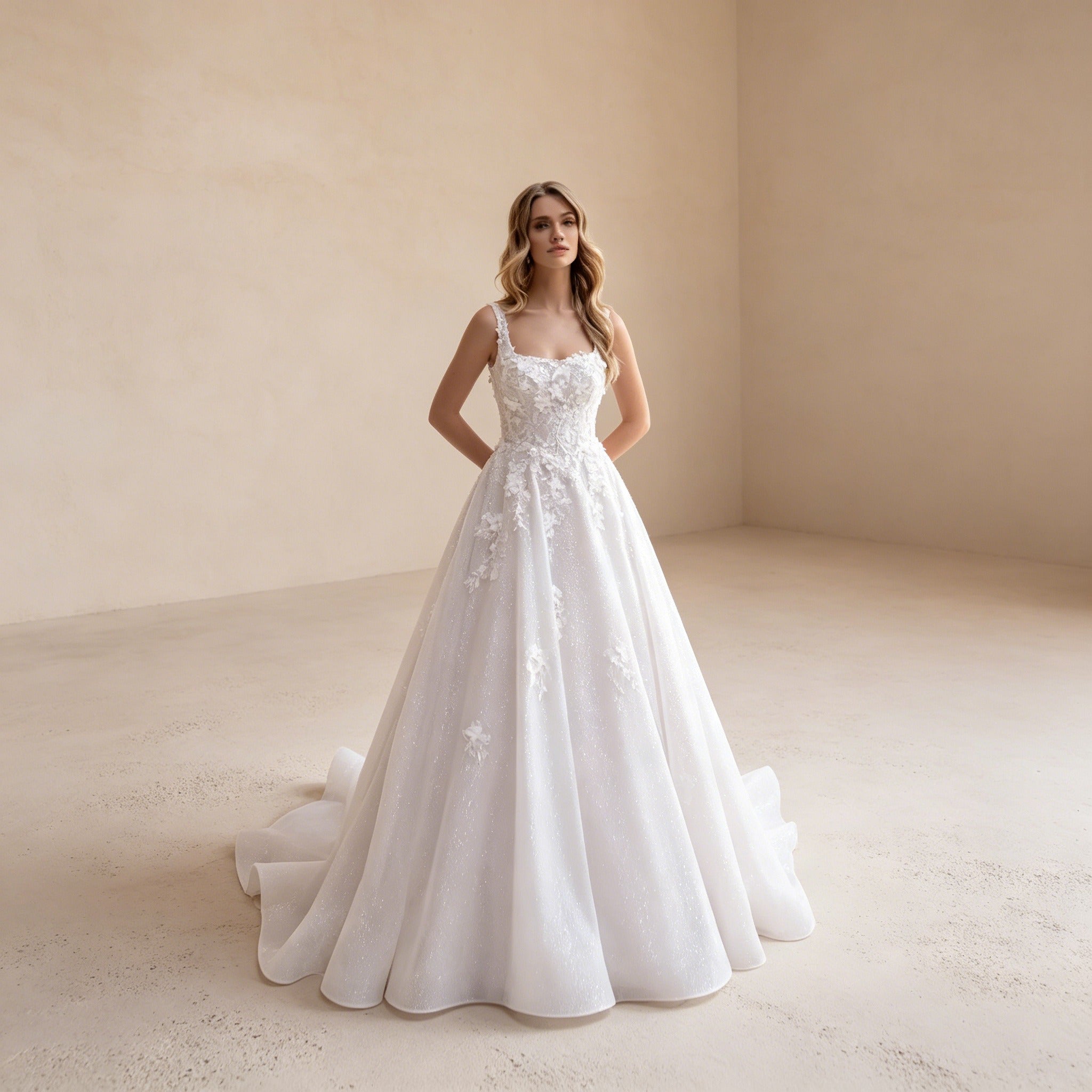 Festliches Kleid mit 3D-Blumen | Weißes Ballkleid mit eckigem Ausschnitt