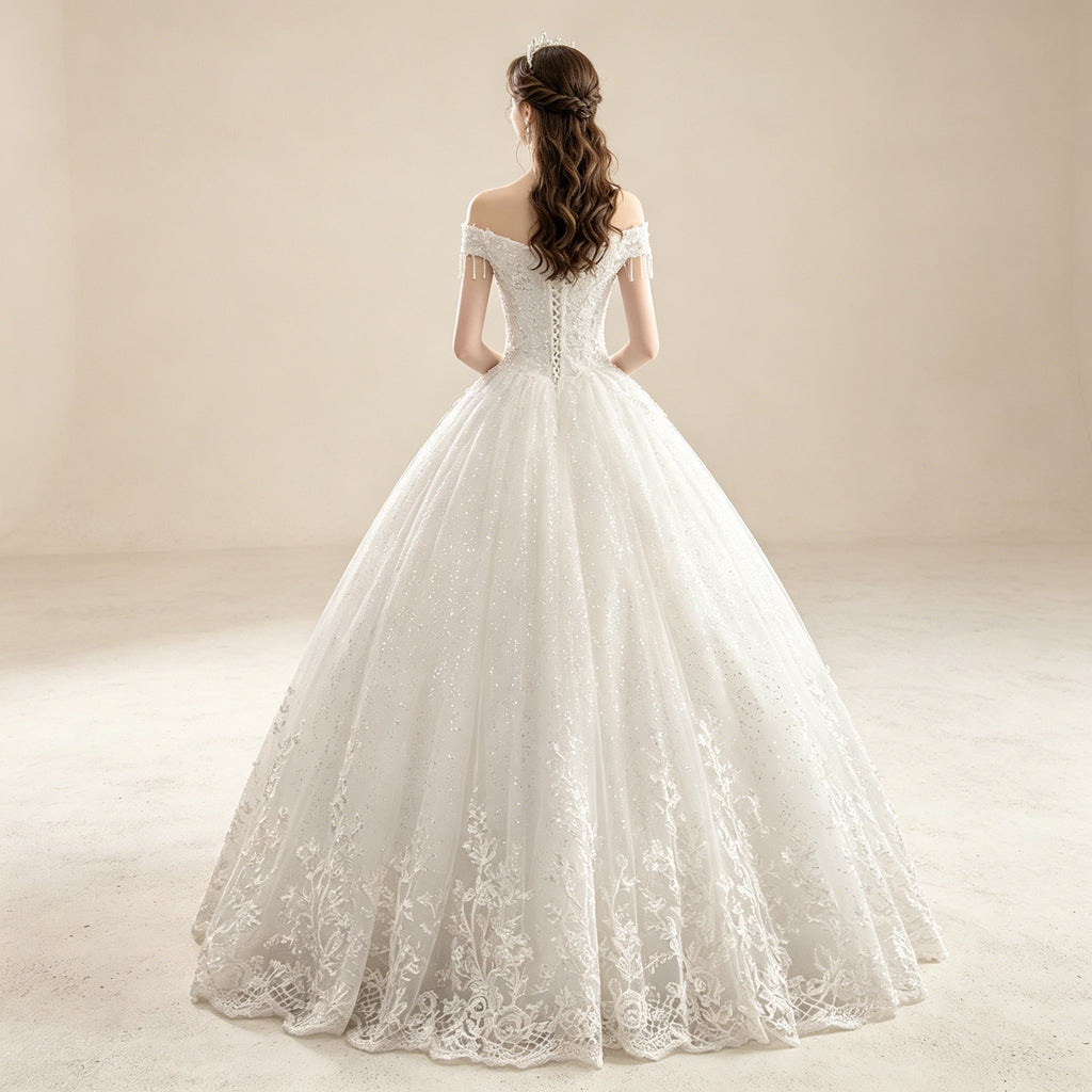 Romantisches Spitzen Maxikleid Weiß | Mehrlagiges Rüschenkleid