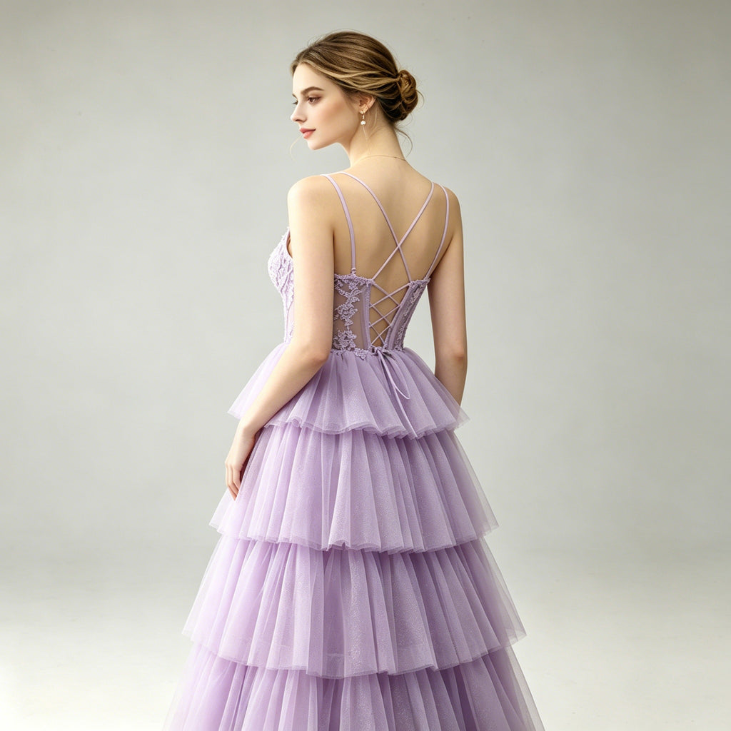 Lavendelfarbenes Tüll-Abendkleid mit Spitzen-Korsage – Elegante Stufen-Robe für Damen