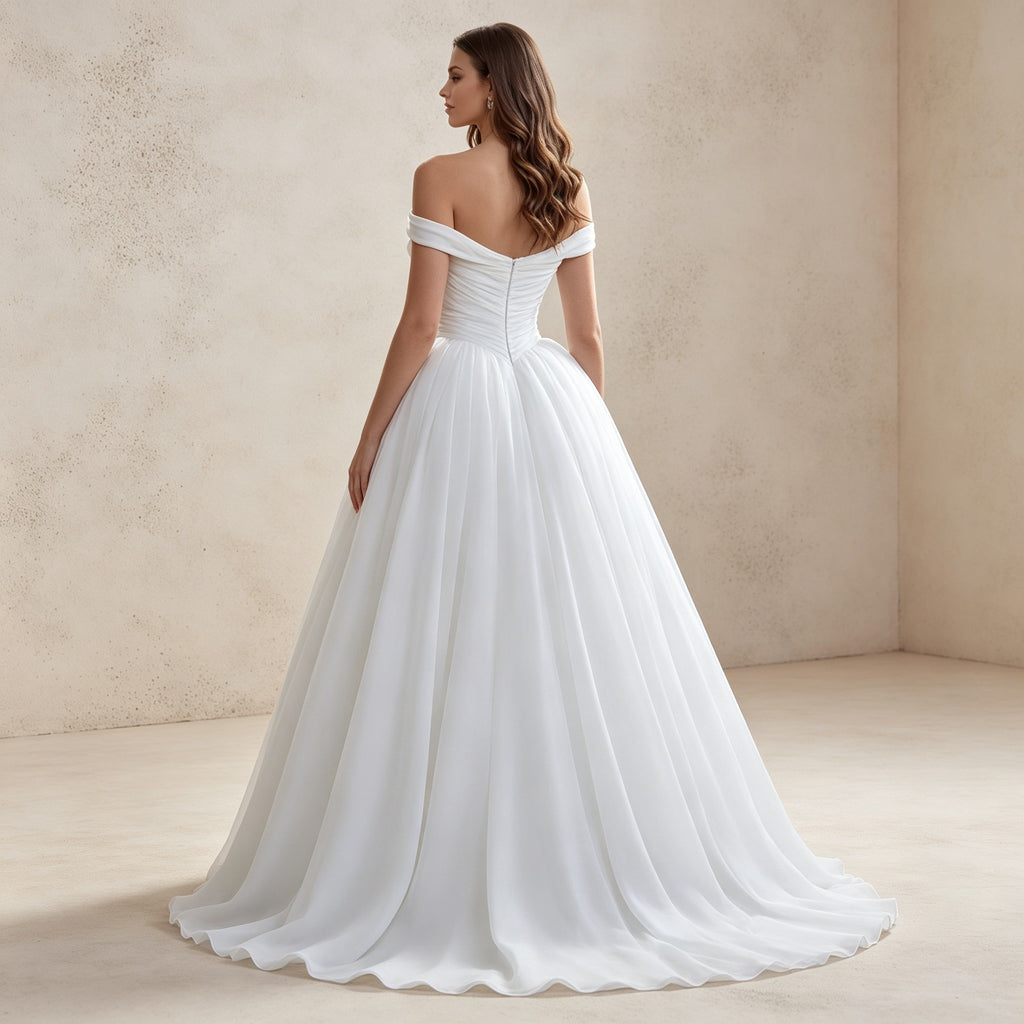 Off-Shoulder Abendkleid mit feiner Raffung – Bodenlanges Ballkleid aus Tüll