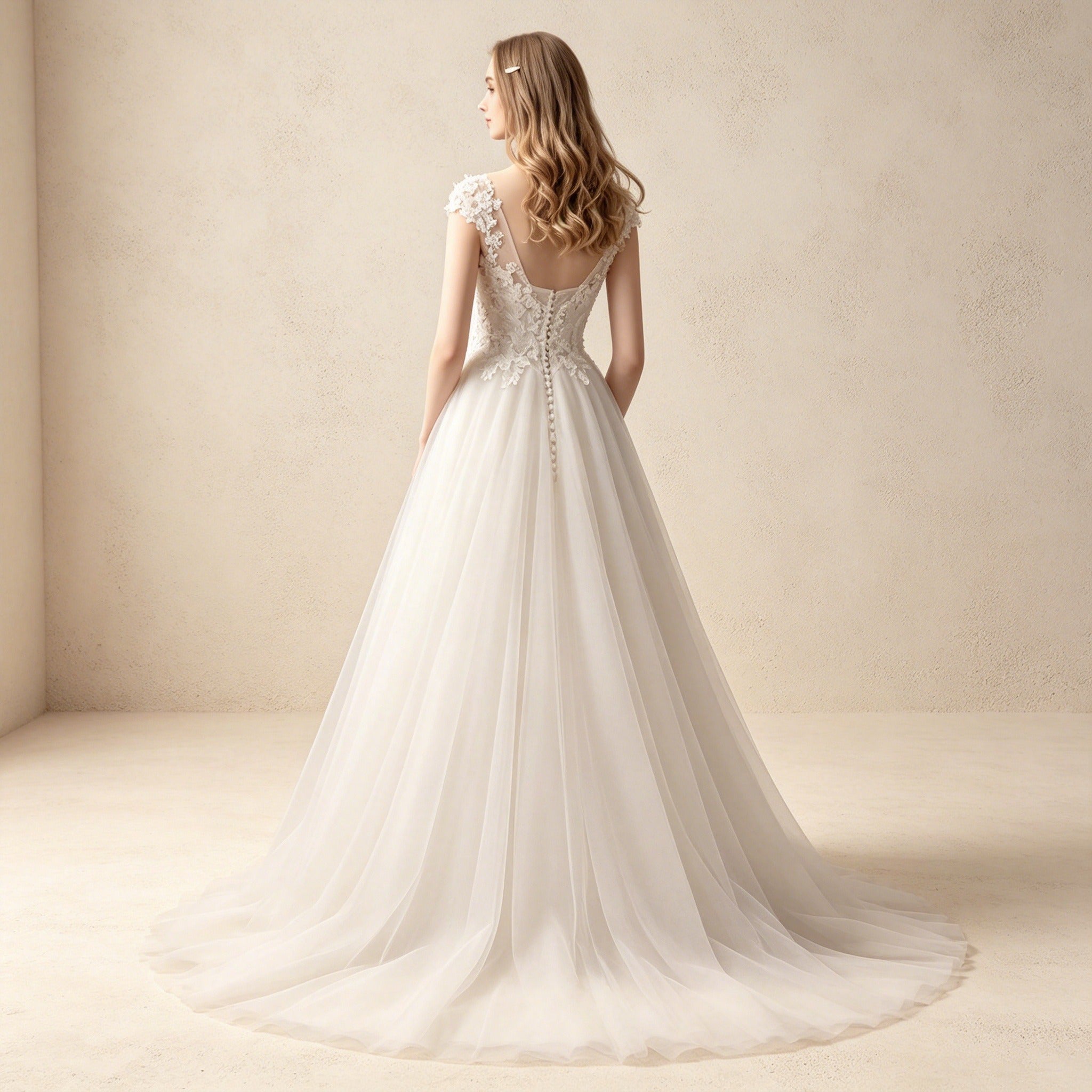Elegantes A-Linien Abendkleid mit Spitzenapplikationen und Tüll-Rock