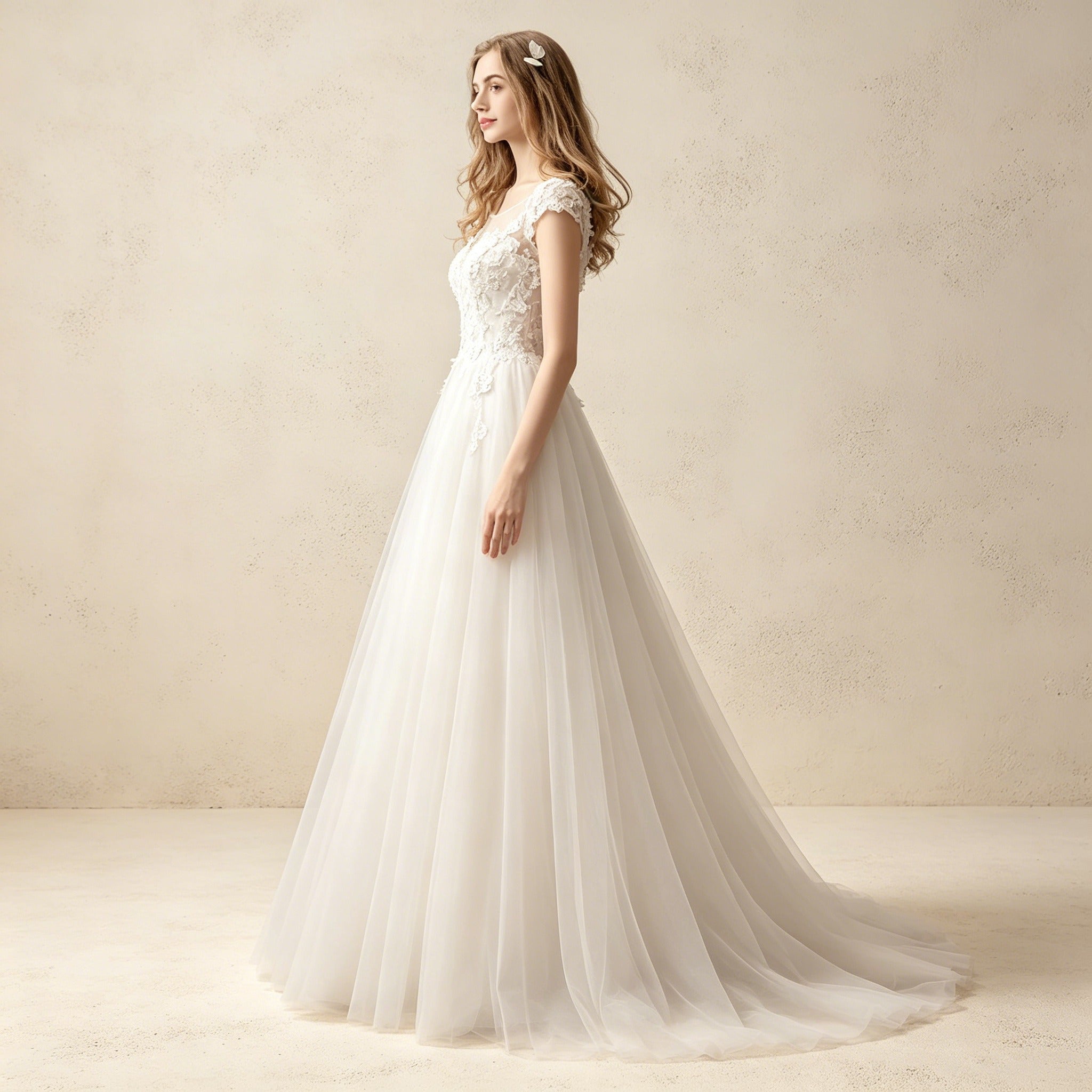 Elegantes A-Linien Abendkleid mit Spitzenapplikationen und Tüll-Rock